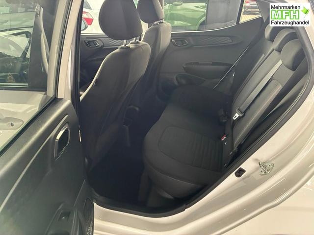 Hyundai i10 MPI 1.0 63PS Comfort / CarPlay Navi Kamera Tempomat Alu 15'' 