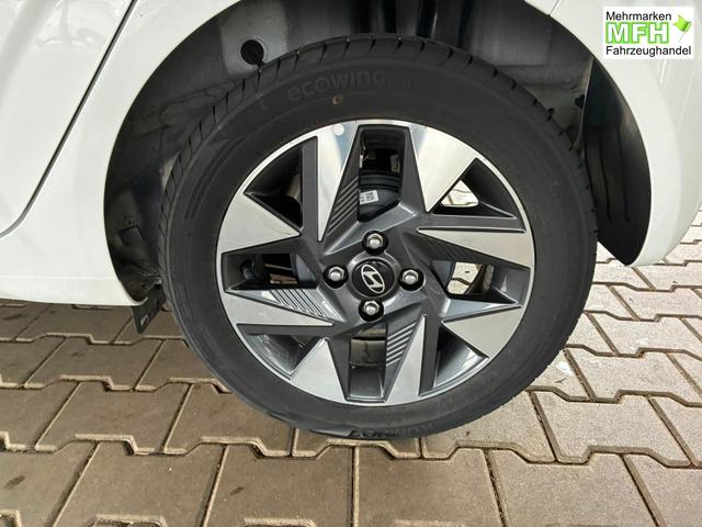 Hyundai i10 MPI 1.0 63PS Comfort / CarPlay Navi Kamera Tempomat Alu 15'' 
