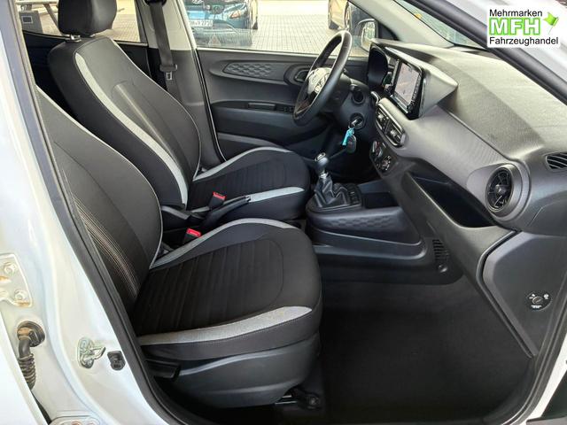Hyundai i10 MPI 1.0 63PS Comfort / CarPlay Navi Kamera Tempomat Alu 15'' 