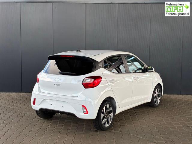 Hyundai i10 MPI 1.0 63PS Comfort / CarPlay Navi Kamera Tempomat Alu 15'' 