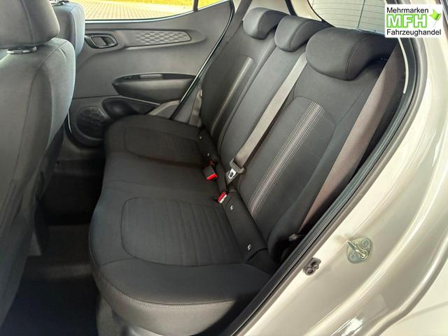 Hyundai i10 MPI 1.0 63PS Comfort / CarPlay Navi Kamera Tempomat Alu 15'' 