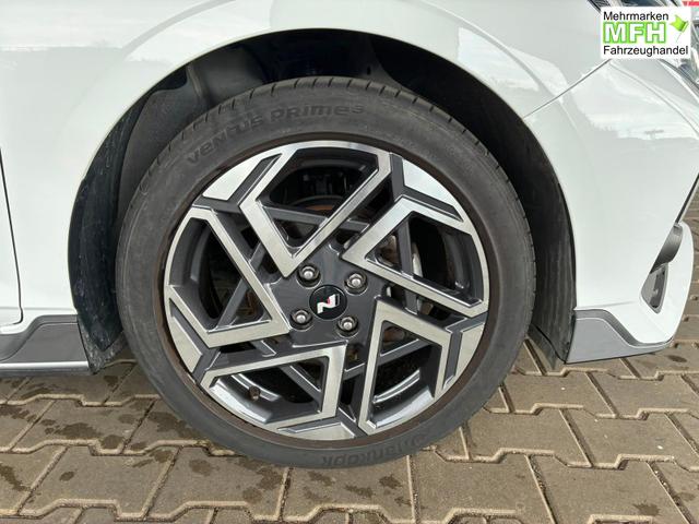 Hyundai i20 1.2 MPI N-Line / LED Tempomat Navi R&uuml;ckfahrkamera Alu 17" 