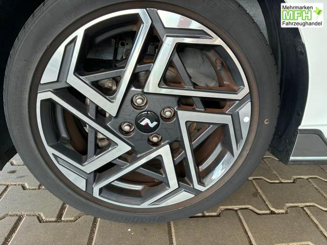 Hyundai i20 1.2 MPI N-Line / LED Tempomat Navi R&uuml;ckfahrkamera Alu 17" 