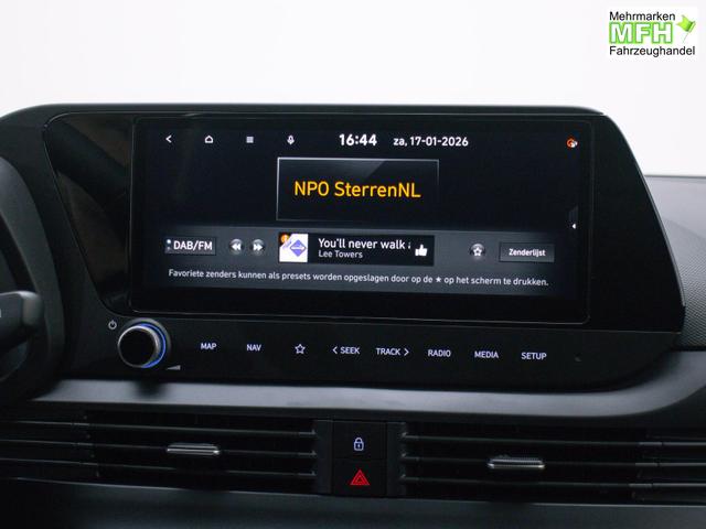 Hyundai i20 1.2 MPI 5MT Comfort / Navi PDC Hinten + Kamera Tempomat Alu 16'' 