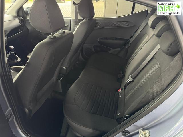 Hyundai i10 MPI 1.0 63PS Comfort / CarPlay Navi Kamera Tempomat Alu 15'' 