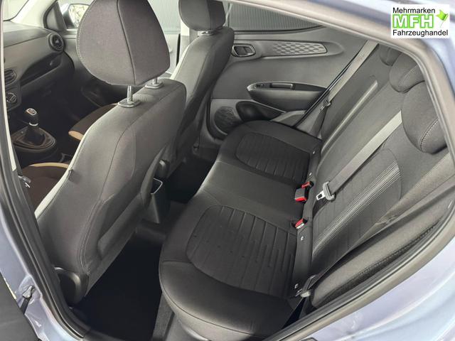 Hyundai i10 MPI 1.0 63PS Comfort / CarPlay Navi Kamera Tempomat Alu 15'' 