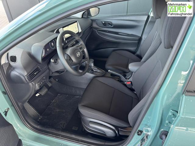 Hyundai i20 Smart 1.0 T-GDi 90PS 7DCT Automatik / Navi PDC H. mit Kamera SHZ Vorne ALU 16'' 