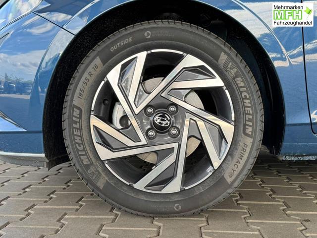 Hyundai i20 Smart 1.0 T-GDi 90PS 7DCT Automatik / Navi PDC H. mit Kamera SHZ Vorne ALU 16'' 