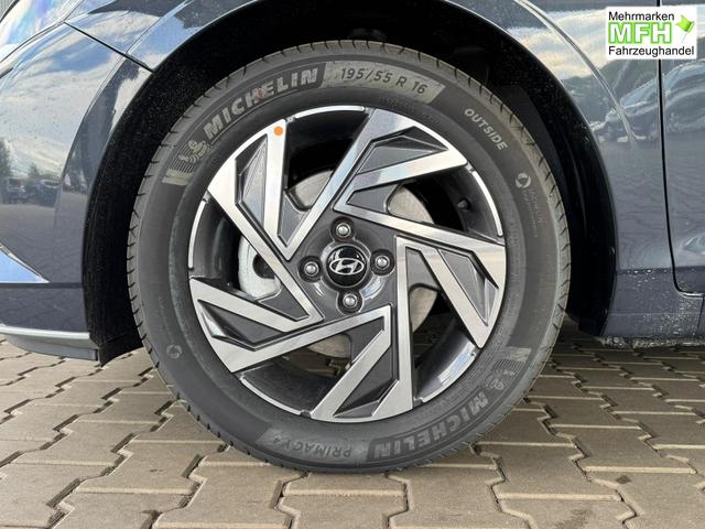 Hyundai i20 Smart 1.0 T-GDi 90PS 7DCT Automatik / Navi PDC H. mit Kamera SHZ Vorne ALU 16'' 