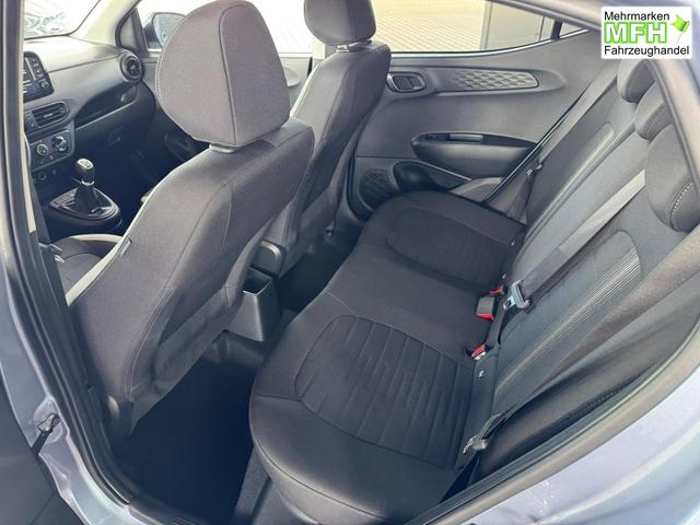 Hyundai i10 MPI 1.0 63PS Comfort / CarPlay Navi Kamera Tempomat Alu 15'' 