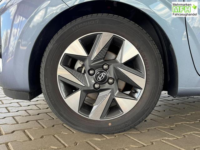 Hyundai i10 MPI 1.0 63PS Comfort / CarPlay Navi Kamera Tempomat Alu 15'' 