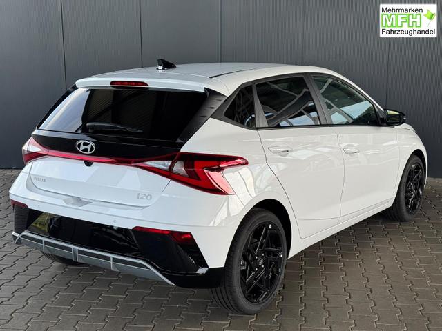 Hyundai i20 Black-Line STYLE 1,0 T-GDi 7-DCT / Navi Tempomat Spurhalteassistent Kamera Sitz + Lenkradheizung LED 