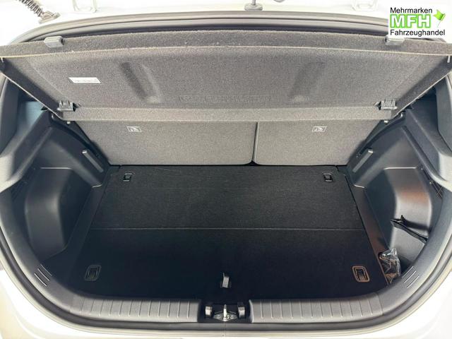 Hyundai i20 Black-Line STYLE 1,0 T-GDi 7-DCT / Navi Tempomat Spurhalteassistent Kamera Sitz + Lenkradheizung LED 