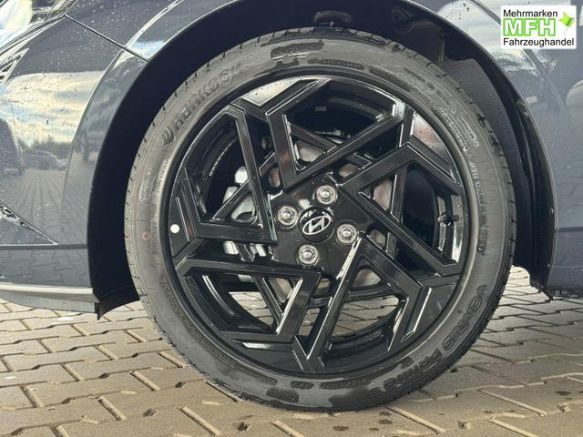 Hyundai i20 Black-Line STYLE 1,0 T-GDi 7-DCT / Navi Tempomat Spurhalteassistent Kamera Sitz + Lenkradheizung LED 