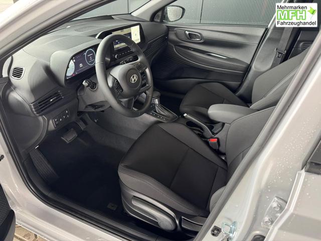 Hyundai i20 Black-Line STYLE 1,0 T-GDi 7-DCT / Navi Tempomat Spurhalteassistent Kamera Sitz + Lenkradheizung LED 