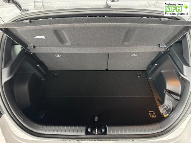 Hyundai i20 Black-Line STYLE 1,0 T-GDi 7-DCT / Navi Tempomat Spurhalteassistent Kamera Sitz + Lenkradheizung LED 