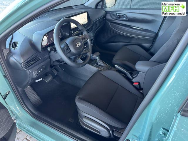 Hyundai i20 Black-Line STYLE 1,0 T-GDi 7-DCT / Navi Tempomat Spurhalteassistent Kamera Sitz + Lenkradheizung LED 