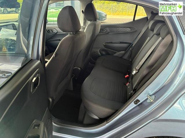 Hyundai i10 MPI 1.0 63PS Comfort / CarPlay Navi Kamera Tempomat Alu 15'' 