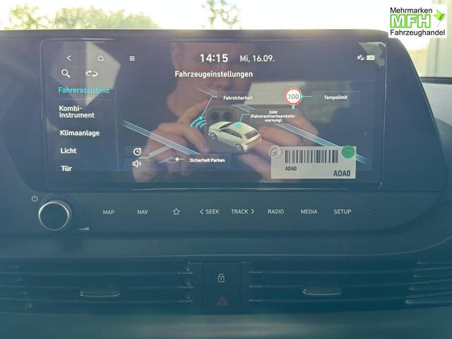 Hyundai i20 Go Plus! 1.0 T-GDI 90PS 7-DCT / Navi Spurhalteassistent /Tempomat Kamera Sitz + Lenkradheizung Alu 16'' 