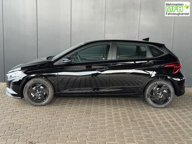 Hyundai i20 Go Plus! 1.0 T-GDI 90PS 7-DCT / Navi Spurhalteassistent /Tempomat Kamera Sitz + Lenkradheizung Alu 16'' 