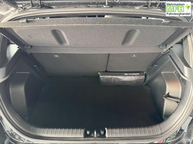 Hyundai i20 Go Plus! 1.0 T-GDI 90PS 7-DCT / Navi Spurhalteassistent /Tempomat Kamera Sitz + Lenkradheizung Alu 16'' 