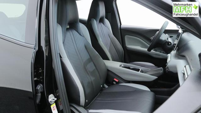 BYD Dolphin Surf Active 30 kWh / Navi ACC PDC H + Kamera Klimaautomatik 