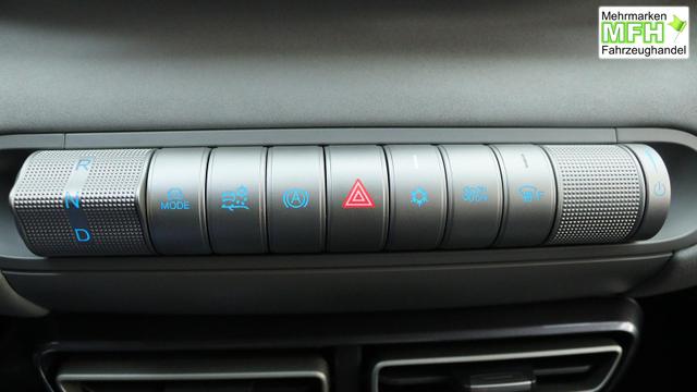 BYD Dolphin Surf Active 30 kWh / Navi ACC PDC H + Kamera Klimaautomatik 