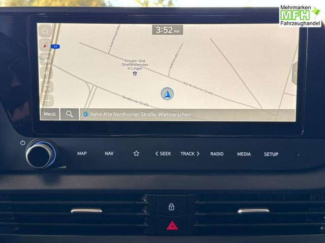 Hyundai BAYON Comfort Plus 1.0 T-GDI 7-DCT AT / Tempomat Kamera Sitz + Lenkradheizung Navi Alu 16'' 