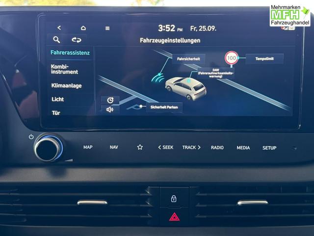 Hyundai BAYON Comfort Plus 1.0 T-GDI 7-DCT AT / Tempomat Kamera Sitz + Lenkradheizung Navi Alu 16'' 