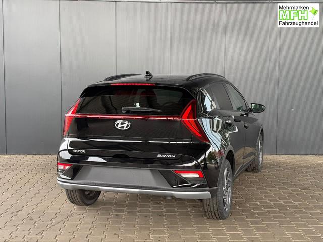 Hyundai BAYON Comfort Plus 1.0 T-GDI 7-DCT AT / Tempomat Kamera Sitz + Lenkradheizung Navi Alu 16'' 