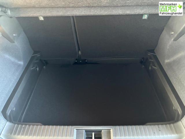 Renault Captur Techno TCe 90 1.0 Turbo 6-MT / Tempomat Kamera PDC vorne + hinten Keyless Sitz Lenkradheizung LED Alu 18'' 