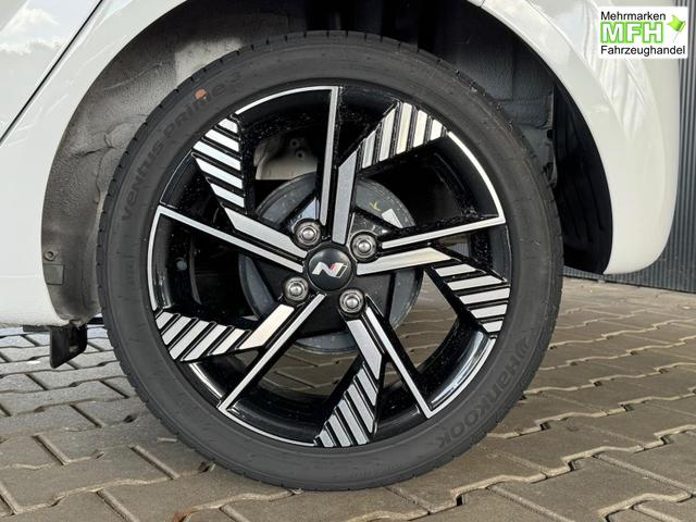 Hyundai i10 MPI 1.2 79PS N-Line / CarPlay Navi Kamera Tempomat Alu 15'' 