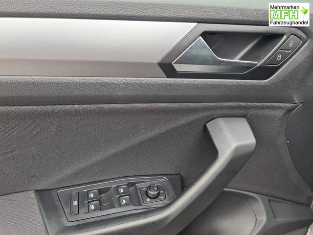 Volkswagen T-Roc Life 1.5 TSI DSG ACC APP Klimaauto SHZ PDC 