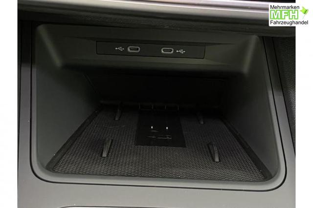 Seat Leon Sportstourer FR Plus (FR Plus) 1.5 eTSI 110kW (150 PS) 7-Gang DSG 