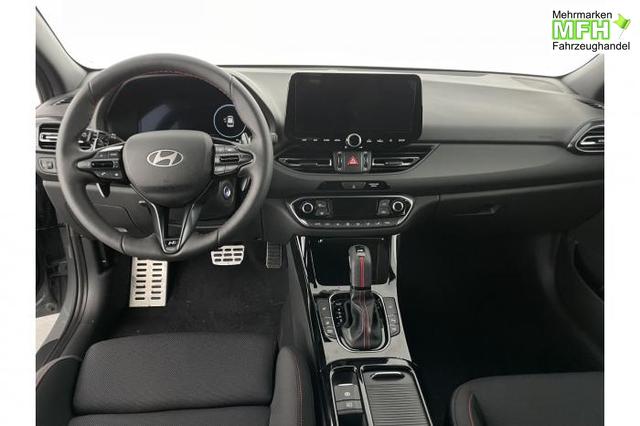 Hyundai i30 Kombi N-Line (N-Line) 1,5 T-GDi 103 kW (140 PS) 7-Gang-DCT 