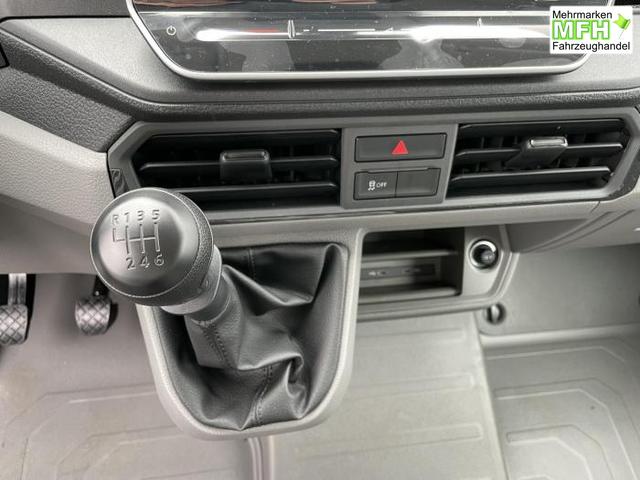 Volkswagen Crafter Pritschenwagen Pritsche 35 DOKA L4 FWD (Pritsche FWD) 2.0 TDI 103kW (140 PS) 6-Gang-Schaltgetriebe 