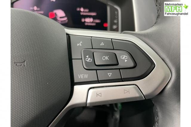 Volkswagen T-Roc 1.5 TSI Style *AHK*NAVI*ACC*LED*SHZ*PDC* 