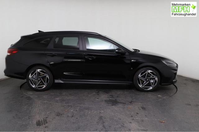 Hyundai i30 Kombi N-Line (N-Line) 1,5 T-GDi 103 kW (140 PS) 7-Gang-DCT 