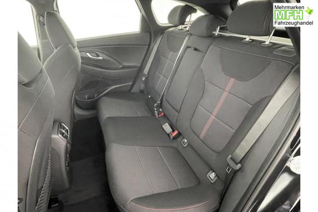 Hyundai i30 Kombi N-Line (N-Line) 1,5 T-GDi 103 kW (140 PS) 7-Gang-DCT 