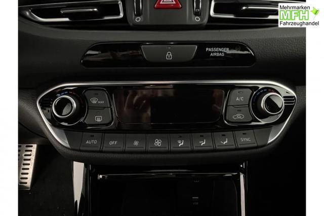 Hyundai i30 Kombi N-Line (N-Line) 1,5 T-GDi 103 kW (140 PS) 7-Gang-DCT 