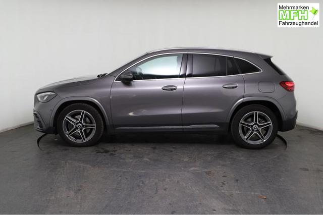 Mercedes-Benz GLA AMG Line GLA-Klasse (AMG Line) 220 d 4MATIC *PANO*AHK*NAVI*LED*SHZ*PDC* 