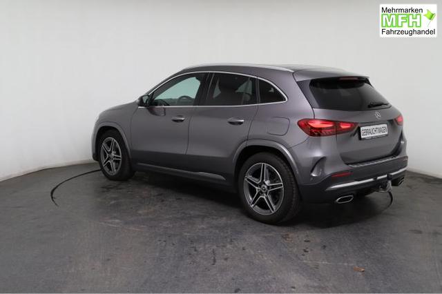 Mercedes-Benz GLA AMG Line GLA-Klasse (AMG Line) 220 d 4MATIC *PANO*AHK*NAVI*LED*SHZ*PDC* 