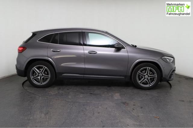 Mercedes-Benz GLA AMG Line GLA-Klasse (AMG Line) 220 d 4MATIC *PANO*AHK*NAVI*LED*SHZ*PDC* 