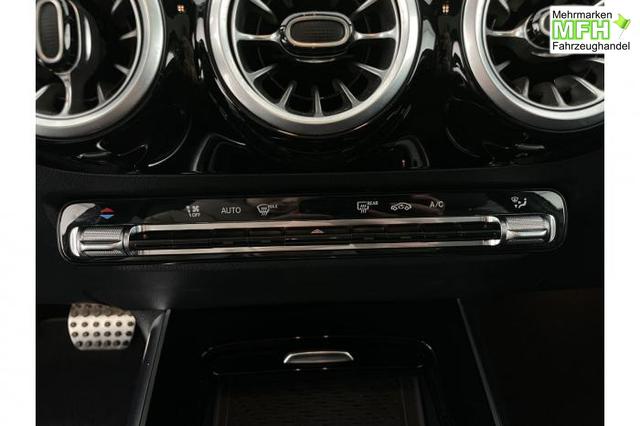 Mercedes-Benz GLA AMG Line GLA-Klasse (AMG Line) 220 d 4MATIC *PANO*AHK*NAVI*LED*SHZ*PDC* 