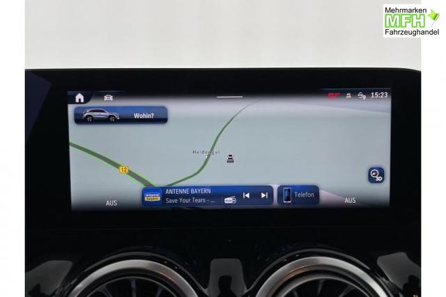 Mercedes-Benz GLA AMG Line GLA-Klasse (AMG Line) 220 d 4MATIC *PANO*AHK*NAVI*LED*SHZ*PDC* 