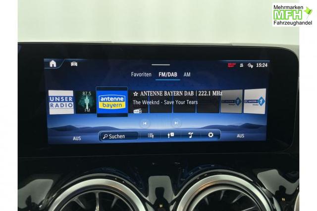 Mercedes-Benz GLA AMG Line GLA-Klasse (AMG Line) 220 d 4MATIC *PANO*AHK*NAVI*LED*SHZ*PDC* 