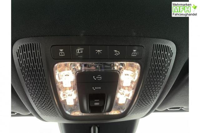 Mercedes-Benz GLA AMG Line GLA-Klasse (AMG Line) 220 d 4MATIC *PANO*AHK*NAVI*LED*SHZ*PDC* 