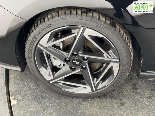 Hyundai i30 Kombi N-Line (N-Line) 1,5 T-GDi 103 kW (140 PS) 7-Gang-DCT 