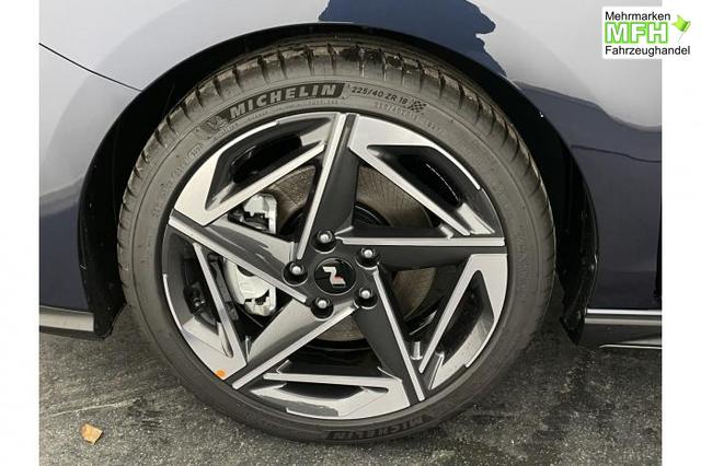 Hyundai i30 Kombi N-Line (N-Line) 1,5 T-GDi 103 kW (140 PS) 7-Gang-DCT 