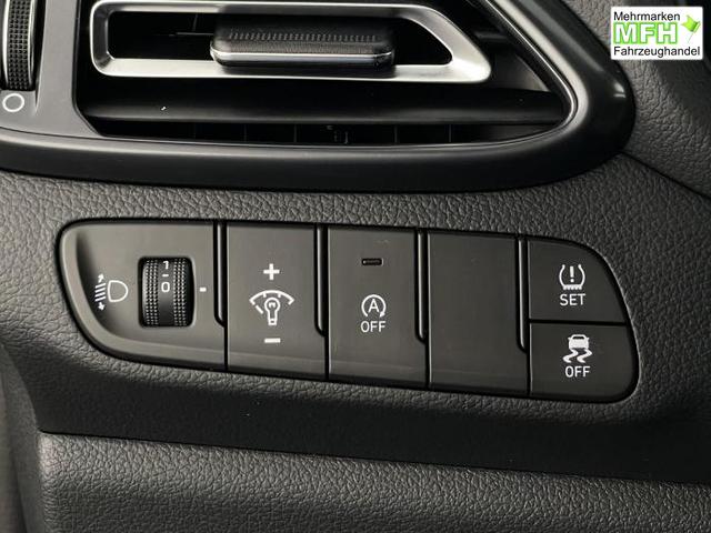 Hyundai i30 Kombi N-Line (N-Line) 1,5 T-GDi 103 kW (140 PS) 7-Gang-DCT 